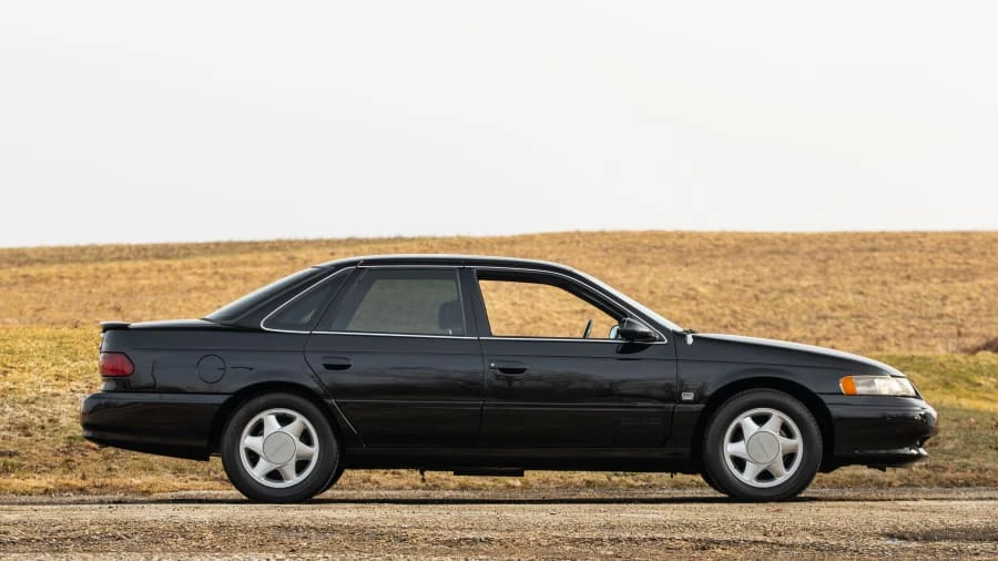 1993 Ford Taurus SHO 2nd Gen - Image 8 of 22