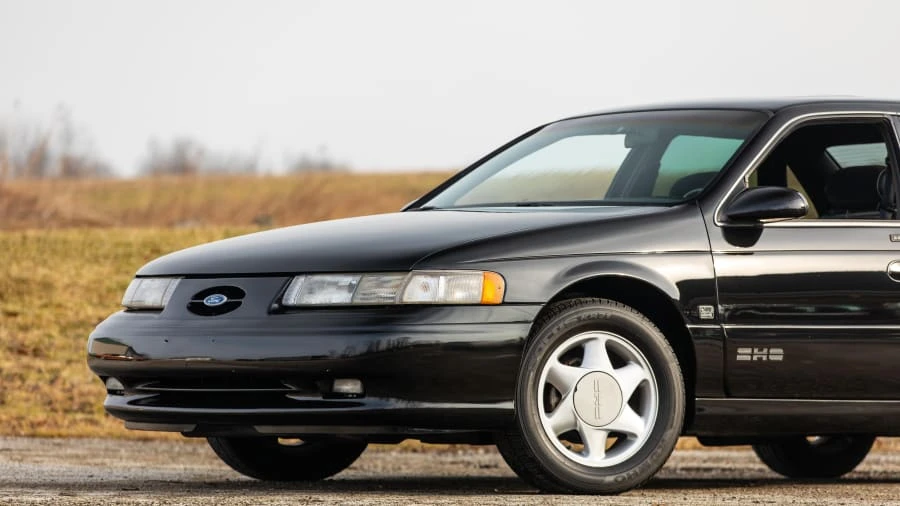 1993 Ford Taurus SHO 2nd Gen - Image 11 of 22