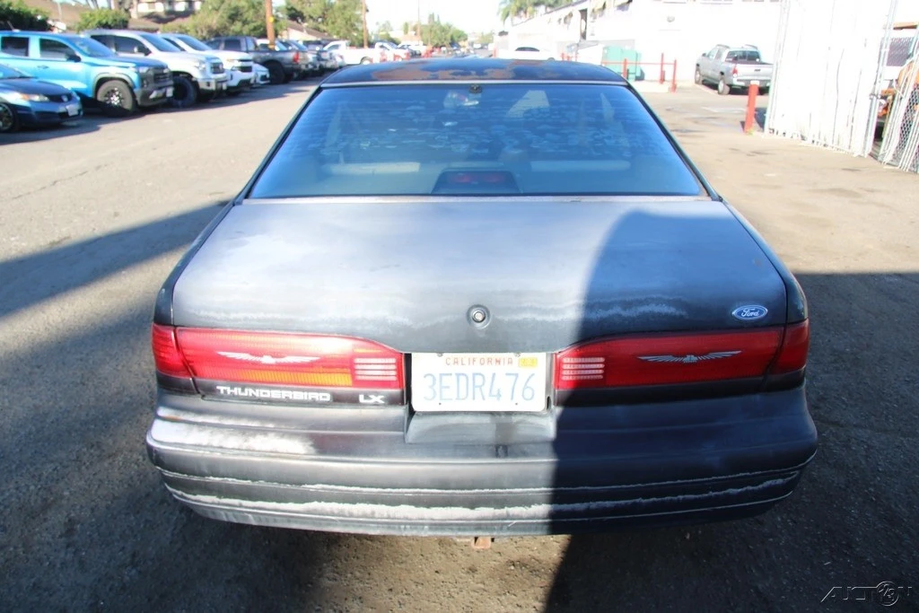 1993 Ford Thunderbird 10th Gen - Image 6 of 21