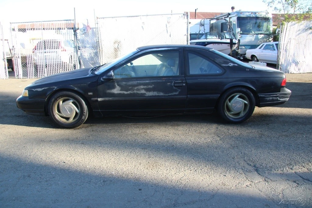 1993 Ford Thunderbird 10th Gen - Image 3 of 21