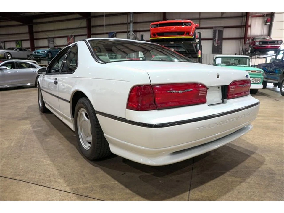 1993 Ford Thunderbird 10th Gen - Image 6 of 31