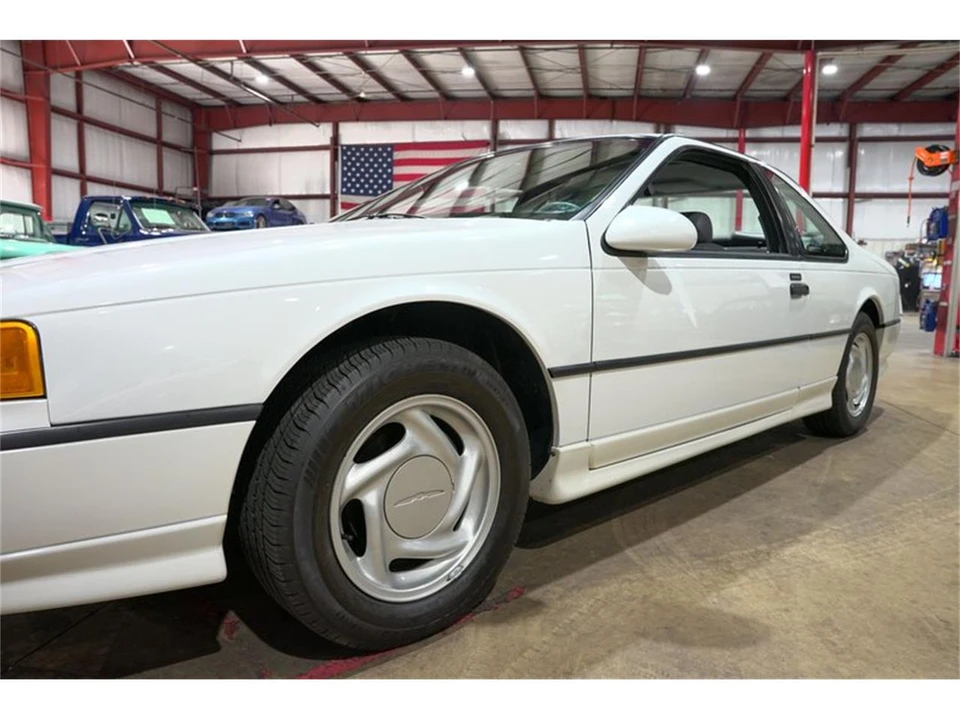1993 Ford Thunderbird 10th Gen - Image 31 of 31
