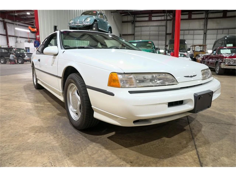 1993 Ford Thunderbird 10th Gen - Image 12 of 31
