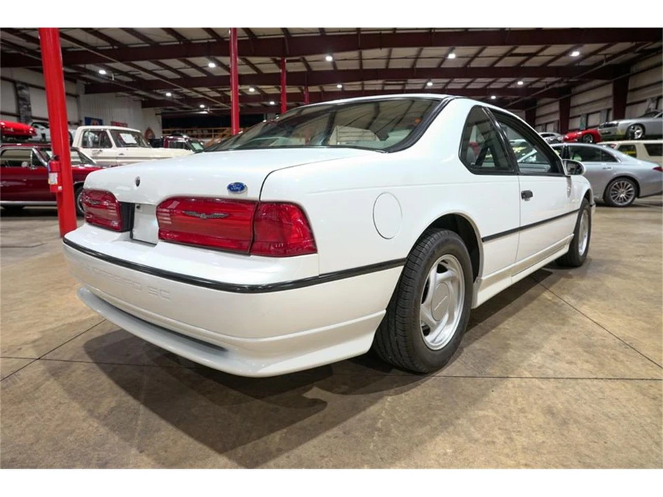 1993 Ford Thunderbird 10th Gen - Image 8 of 31