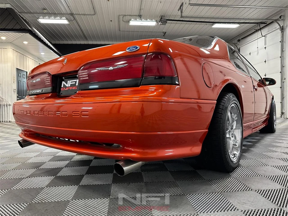 1993 Ford Thunderbird 10th Gen - Image 19 of 31