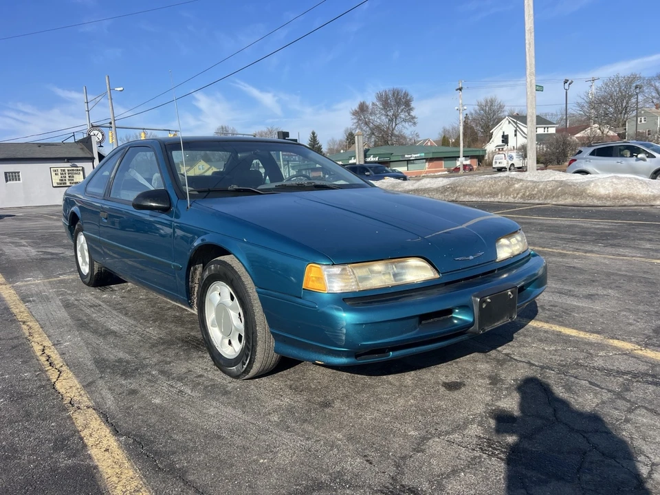 1993 Ford Thunderbird 10th Gen - Image 5 of 25