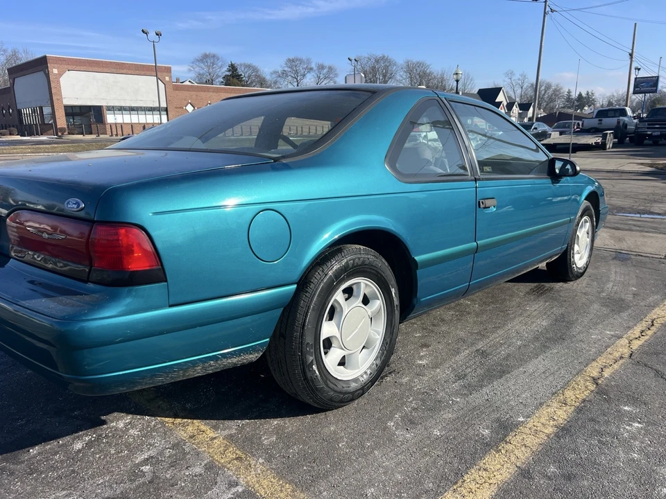 1993 Ford Thunderbird 10th Gen - Image 7 of 25