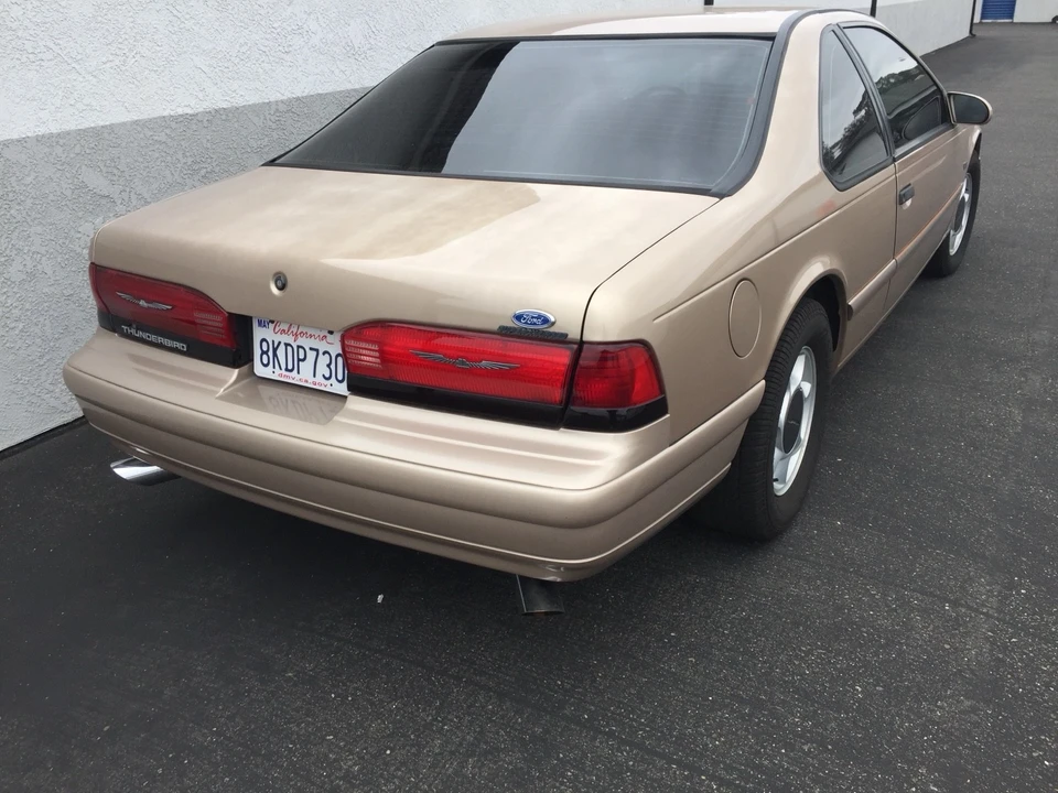 1993 Ford Thunderbird 10th Gen - Image 7 of 21