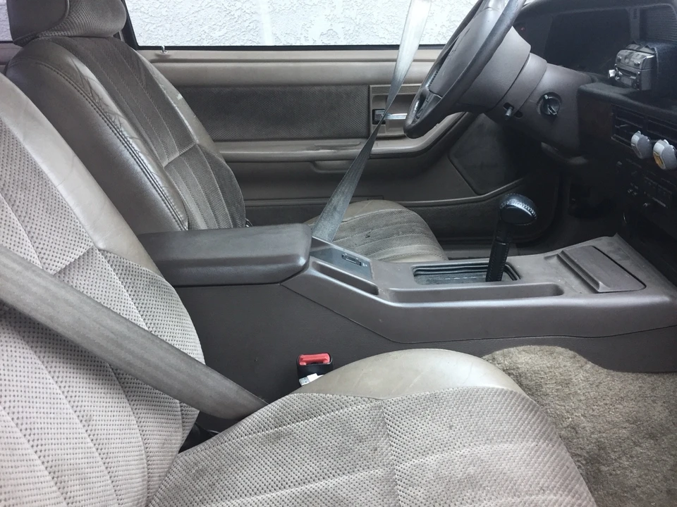 1993 Ford Thunderbird 10th Gen - Image 17 of 21