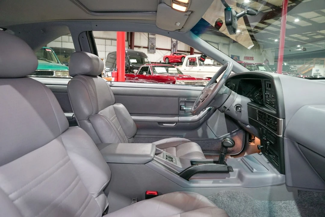 1993 Ford Thunderbird 10th Gen - Image 19 of 31
