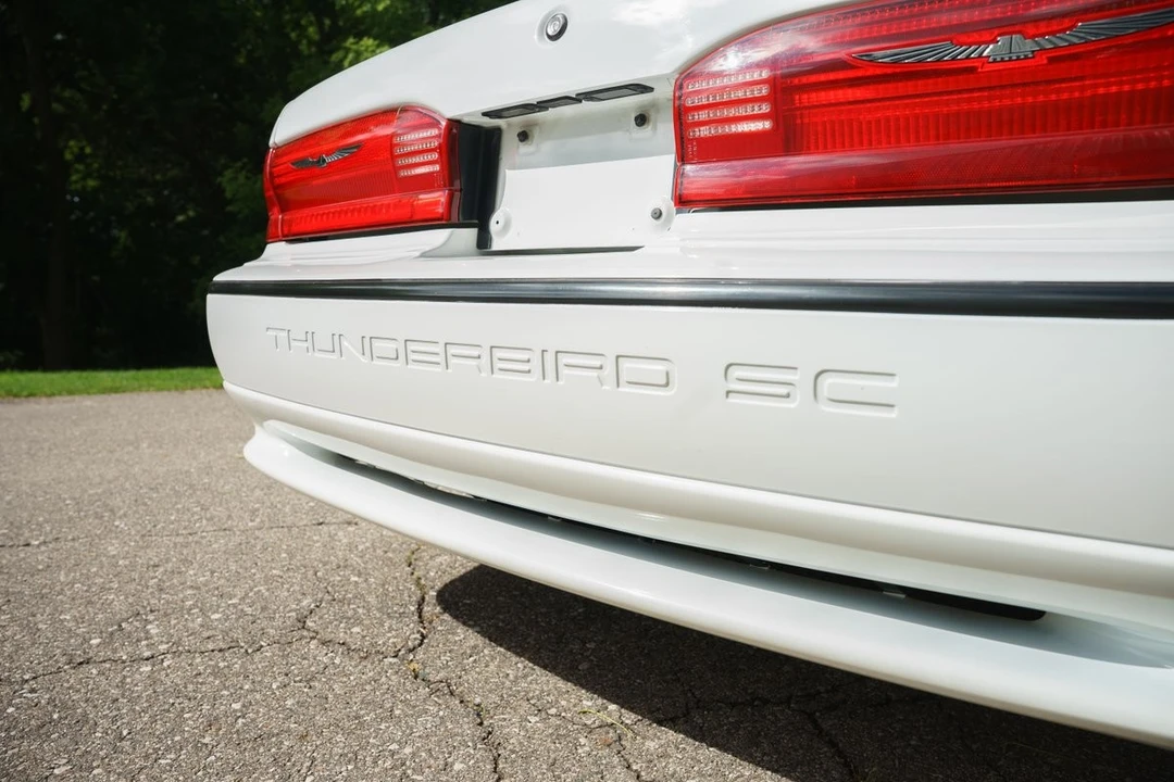 1993 Ford Thunderbird 10th Gen - Image 31 of 31