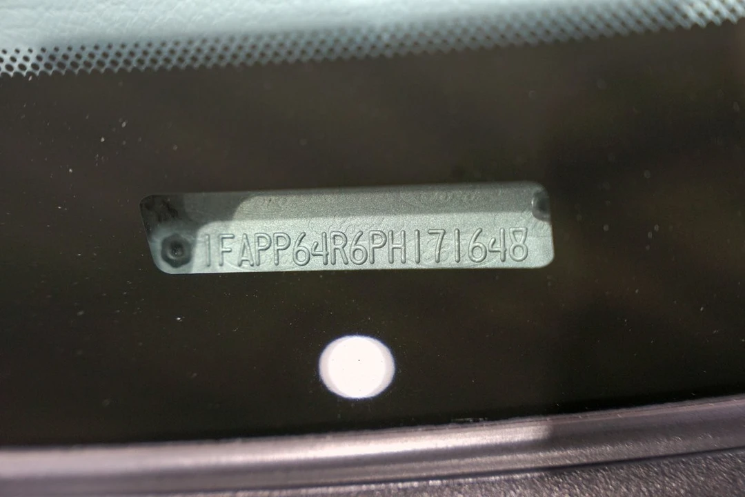 1993 Ford Thunderbird 10th Gen - Image 31 of 31