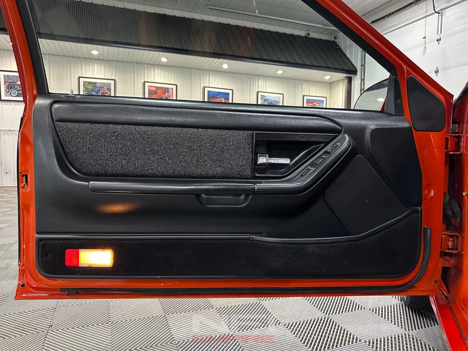 1993 Ford Thunderbird 10th Gen - Image 31 of 31