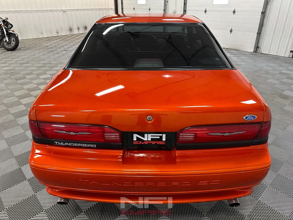 1993 Ford Thunderbird 10th Gen - Image 9 of 31