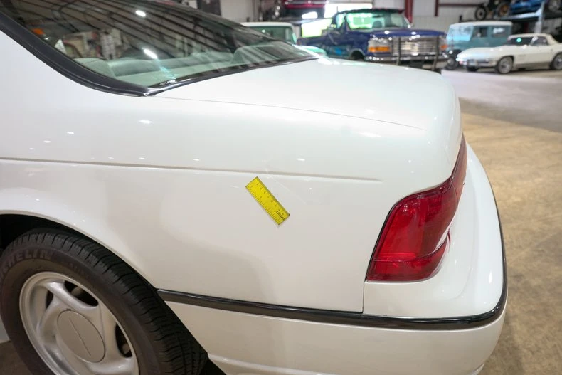 1993 Ford Thunderbird - Image 28 of 31