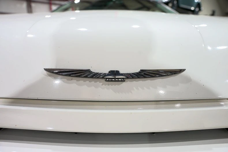 1993 Ford Thunderbird - Image 22 of 31