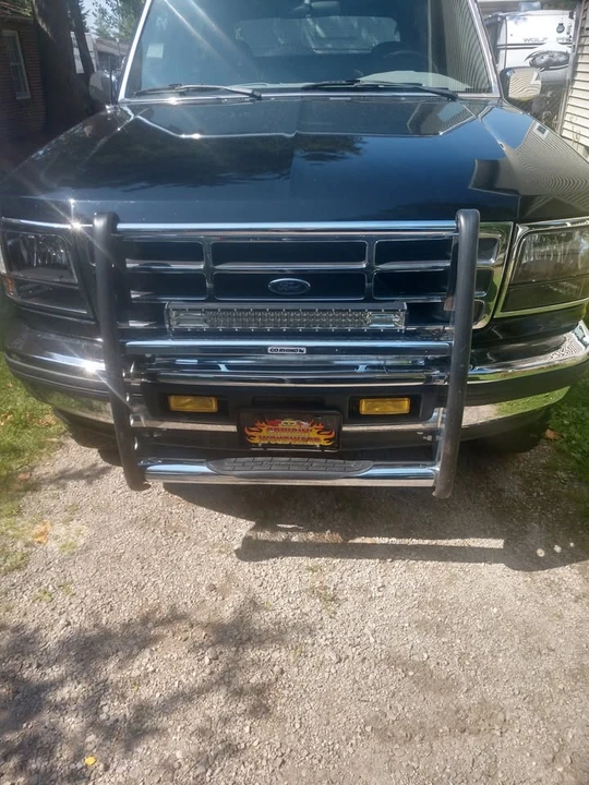 1993 Ford Bronco 5th Gen - Image 2 of 6