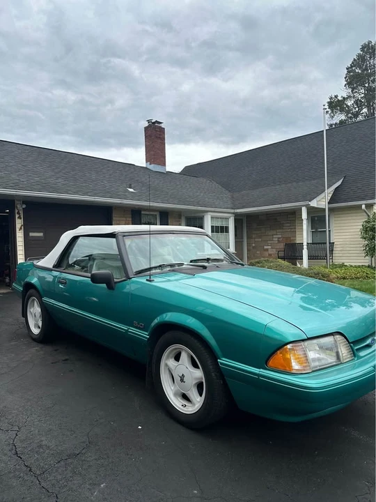 1993 Ford Mustang 3rd Gen - Image 3 of 10
