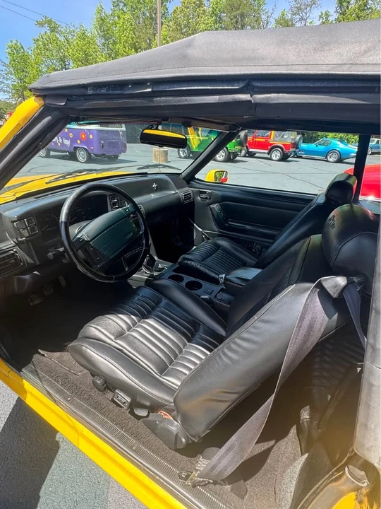 1993 Ford Mustang 3rd Gen - Image 6 of 7