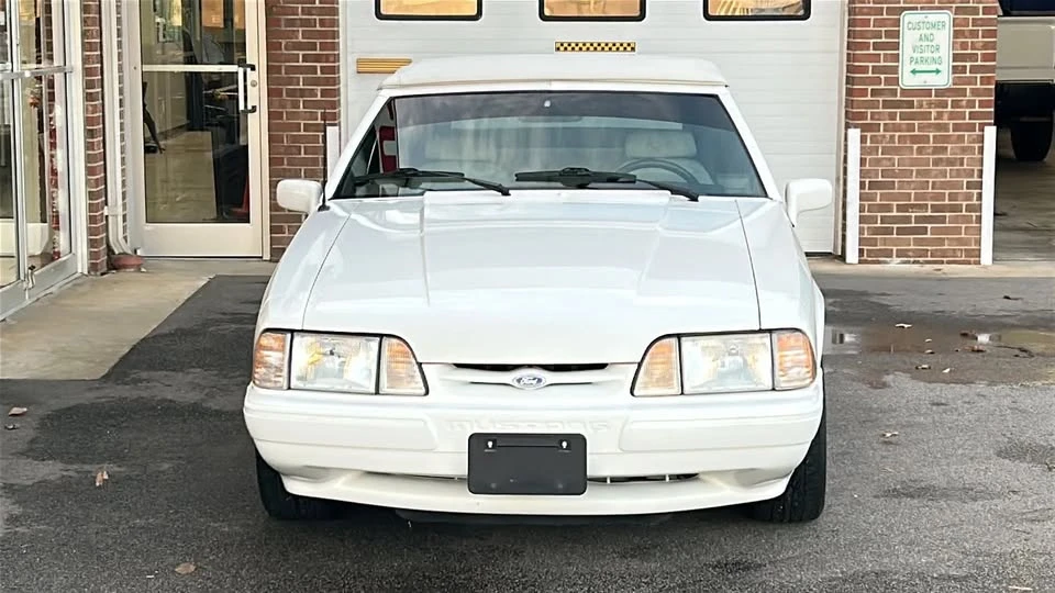 1993 Ford Mustang 3rd Gen - Image 5 of 20