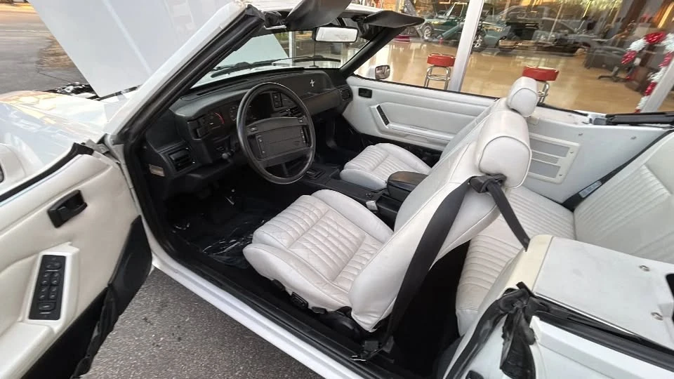 1993 Ford Mustang 3rd Gen - Image 17 of 20