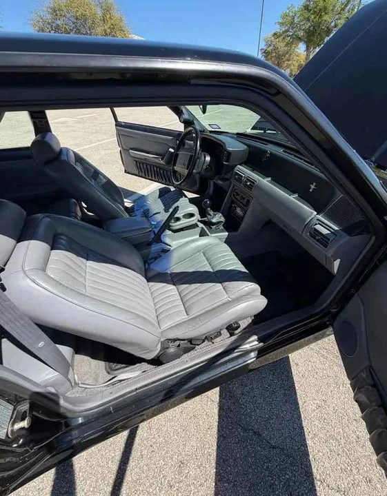 1993 Ford Mustang 3rd Gen - Image 3 of 10