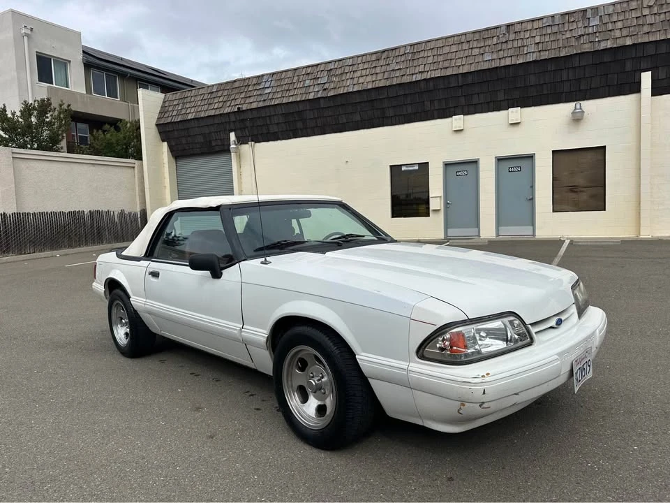 1993 Ford Mustang 3rd Gen - Image 3 of 15