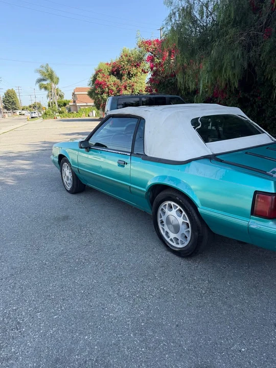 1993 Ford Mustang 3rd Gen - Image 5 of 9