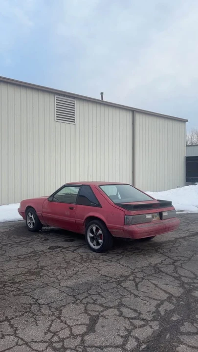 1993 Ford Mustang 3rd Gen - Image 9 of 10
