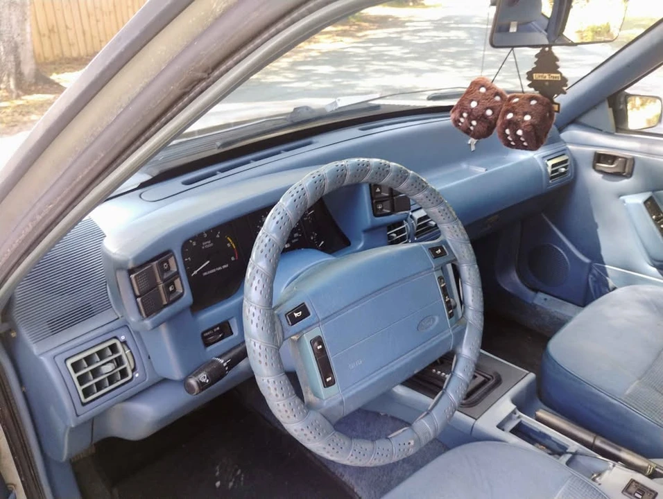 1993 Ford Mustang 3rd Gen - Image 12 of 13