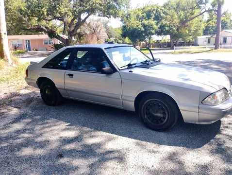 1993 Ford Mustang LX Coupe