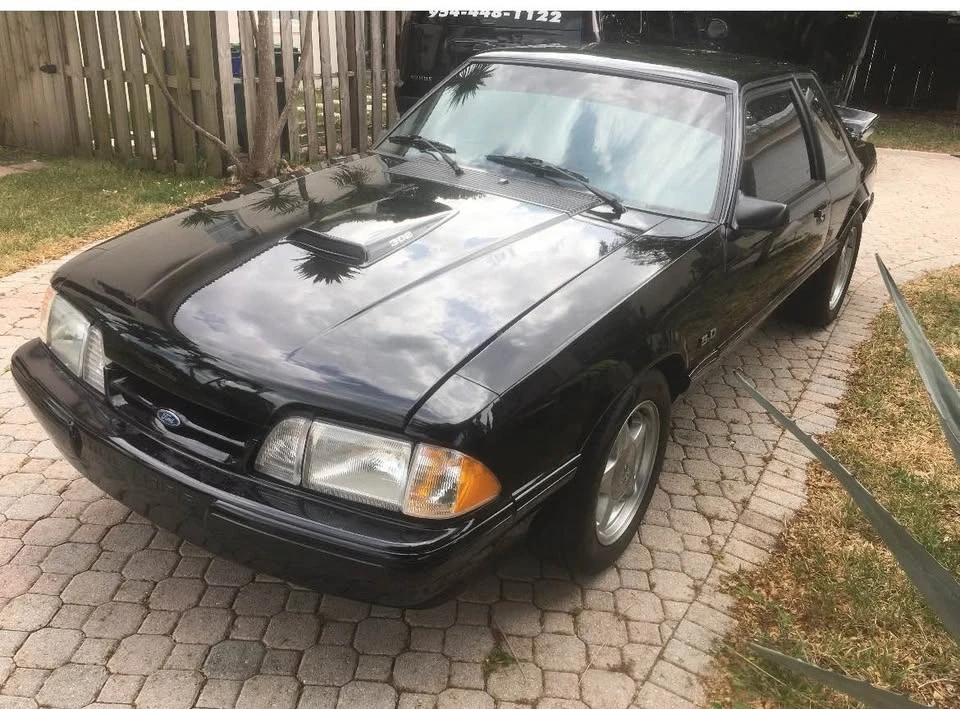 1993 Ford Mustang 3rd Gen - Image 3 of 10