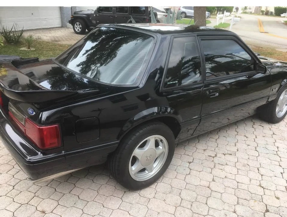 1993 Ford Mustang 3rd Gen - Image 5 of 10