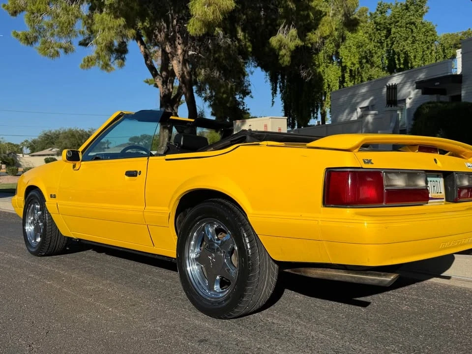 1993 Ford Mustang 3rd Gen - Image 2 of 19