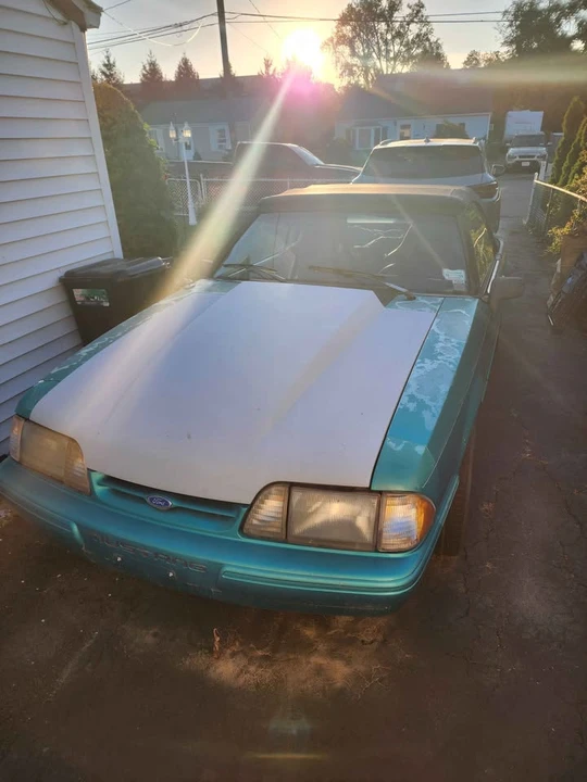1993 Ford Mustang 3rd Gen - Image 2 of 3