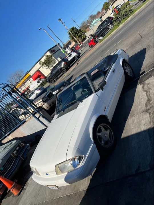 1993 Ford Mustang 3rd Gen - Image 3 of 10