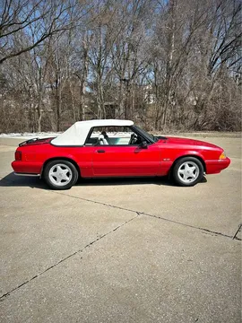 1993 Ford Mustang LX 5.0 Liter Convertible