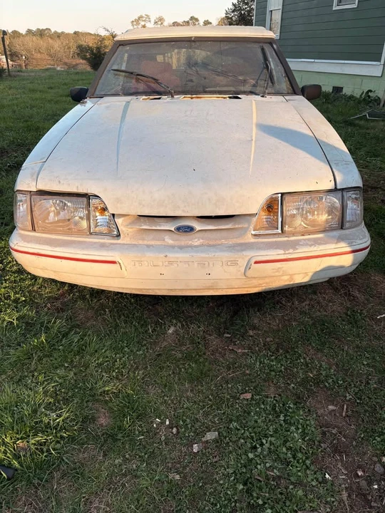 1993 Ford Mustang 3rd Gen - Image 2 of 9