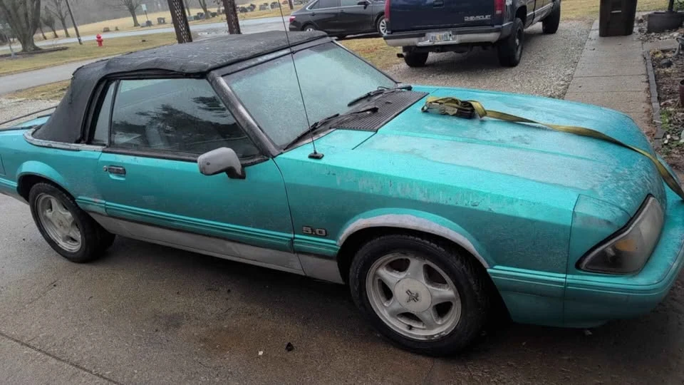 1993 Ford Mustang 3rd Gen - Image 5 of 6
