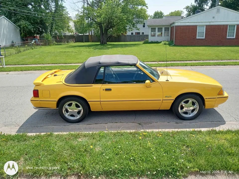1993 Ford Mustang 3rd Gen - Image 2 of 11