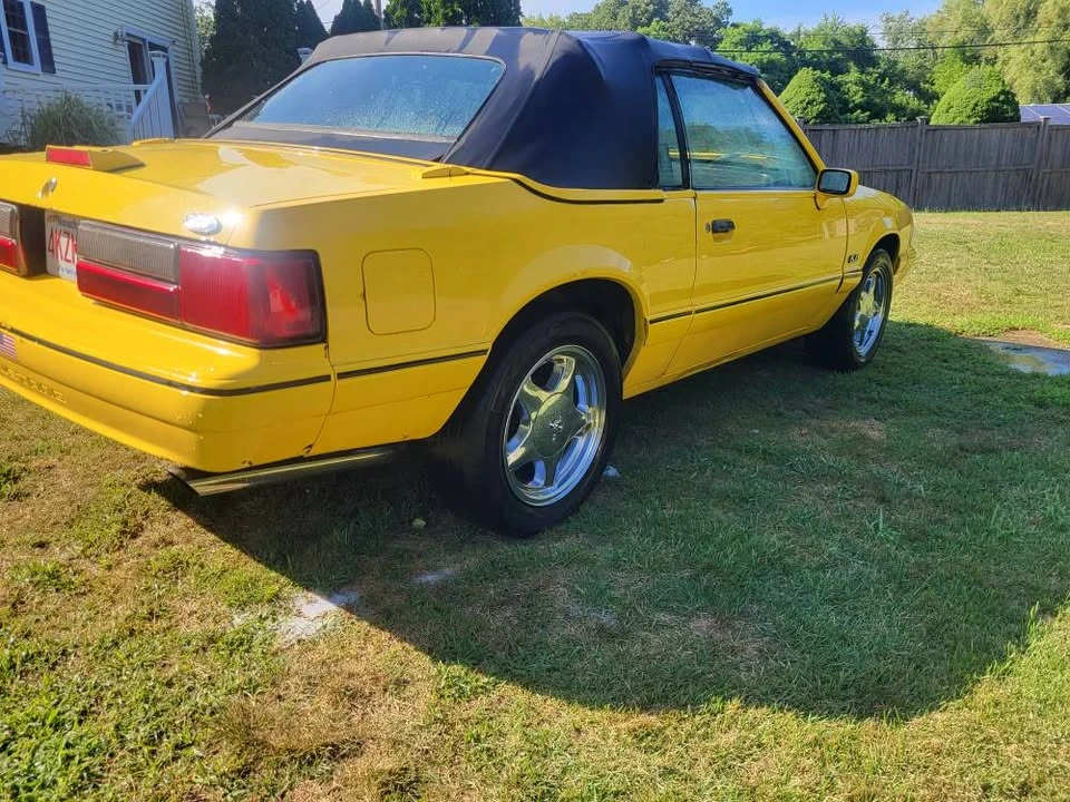 1993 Ford Mustang 3rd Gen - Image 9 of 12