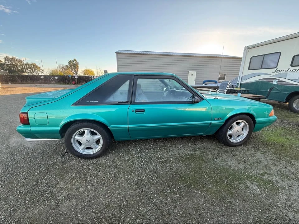 1993 Ford Mustang 3rd Gen - Image 2 of 16