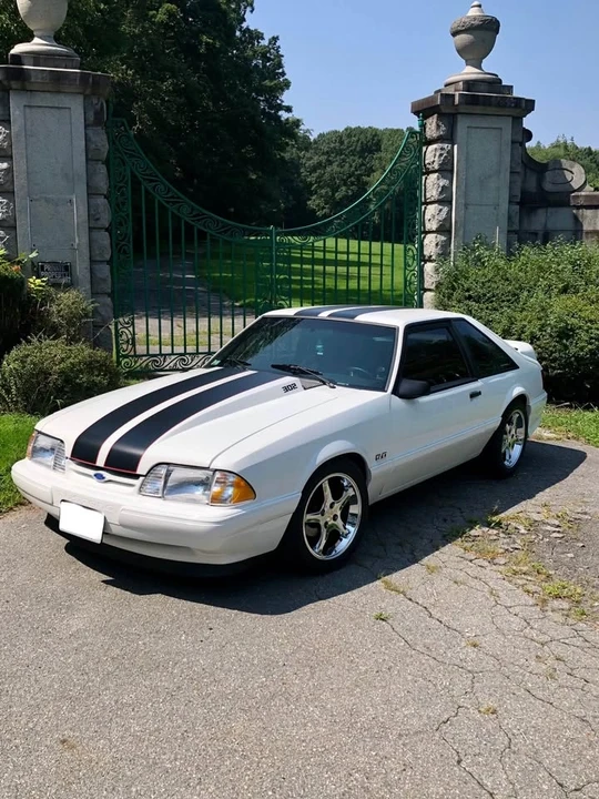 1993 Ford Mustang 3rd Gen - Image 3 of 11