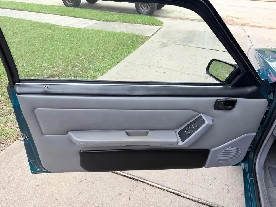 1993 Ford Mustang 3rd Gen - Image 11 of 20