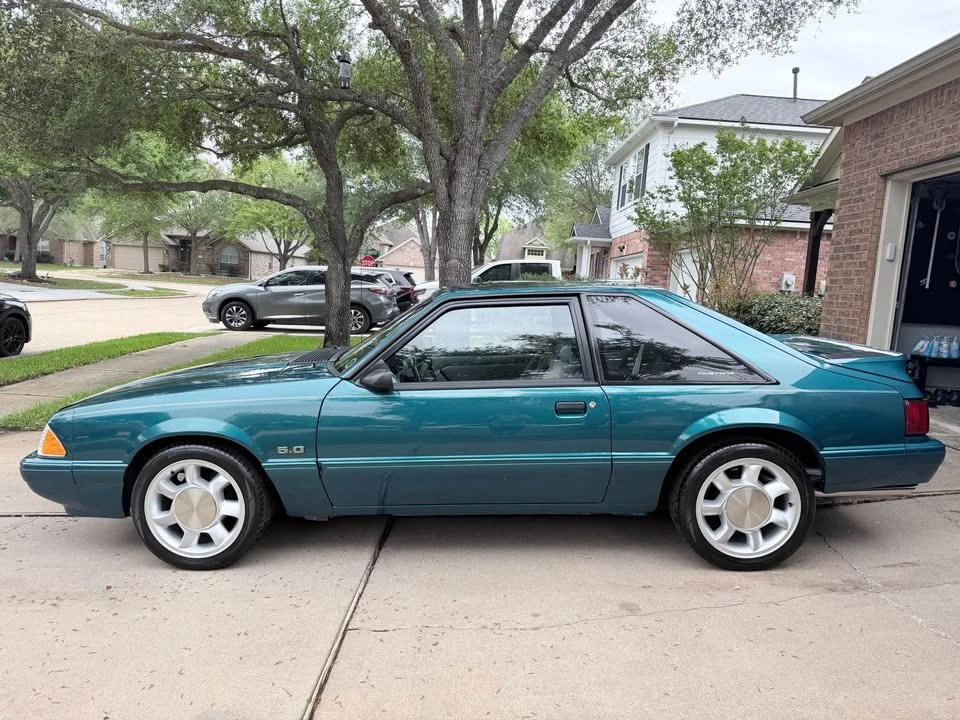 1993 Ford Mustang 3rd Gen - Image 2 of 20