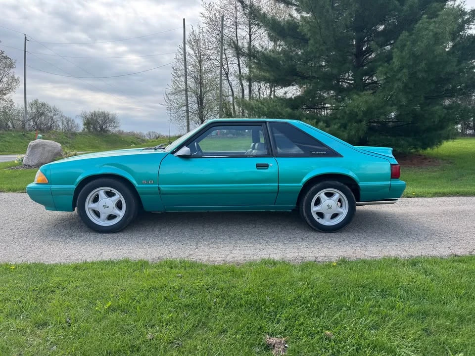 1993 Ford Mustang 3rd Gen - Image 2 of 20