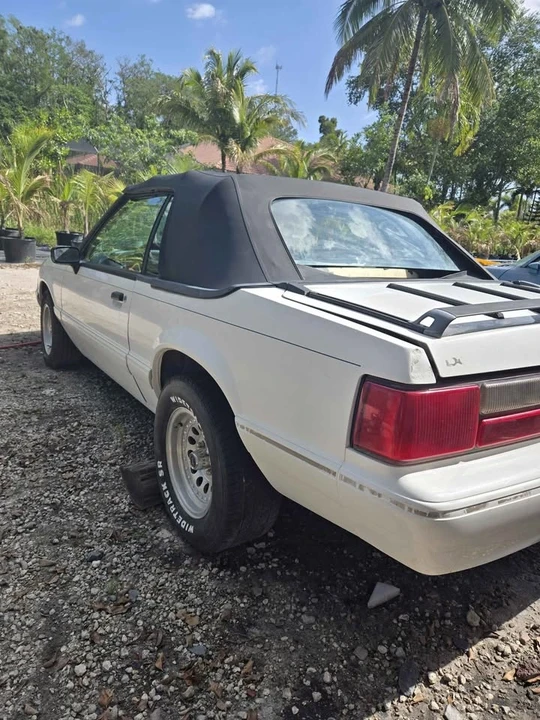 1993 Ford Mustang 3rd Gen - Image 3 of 16