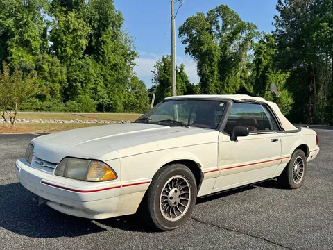 1993 Ford Mustang LX Convertible