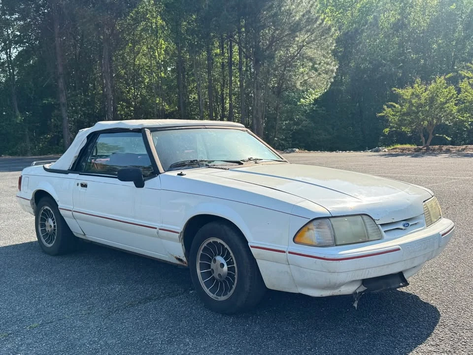 1993 Ford Mustang 3rd Gen - Image 4 of 20