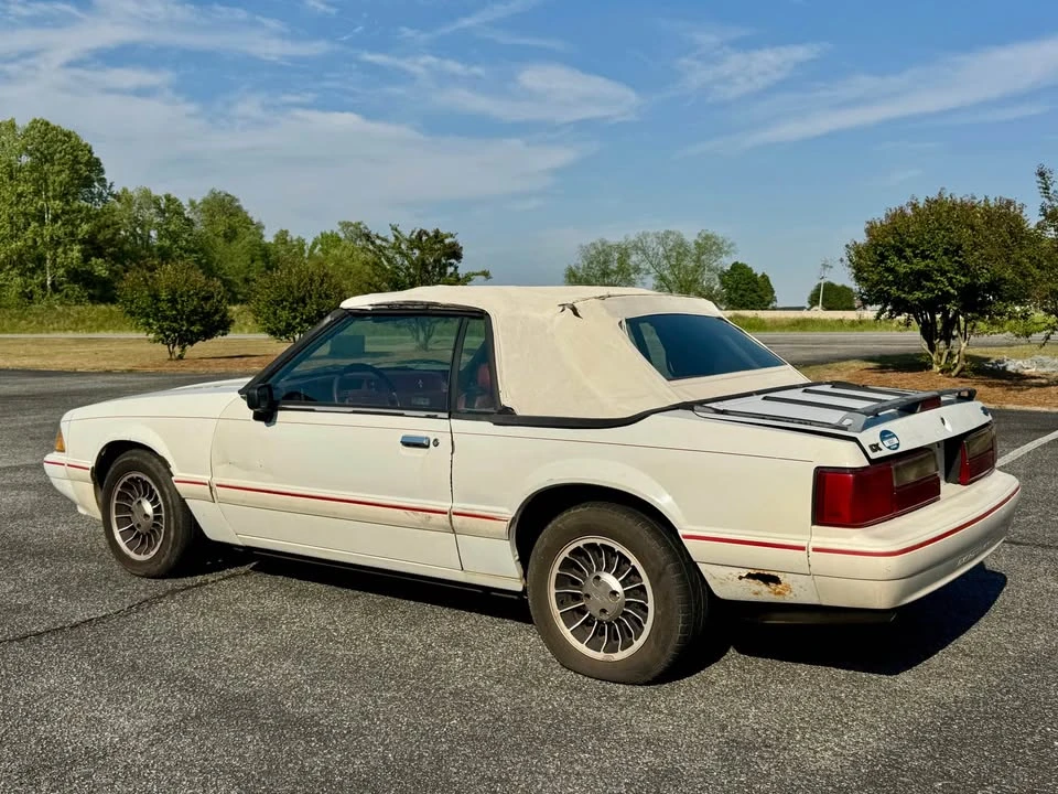 1993 Ford Mustang 3rd Gen - Image 2 of 20
